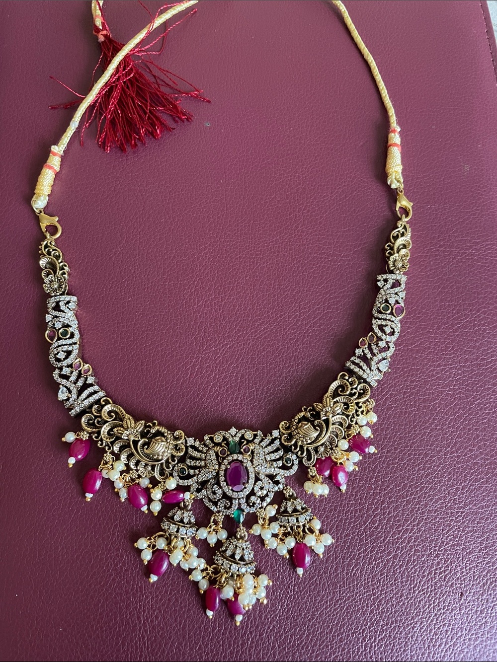 Gold-Tone Traditional Necklace with Ruby-Colored Stones and Pearls
